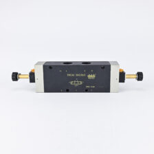 SOLENOID VALVE DOUBLE 5/3 1/2" MID CLOSED WAIRCOM