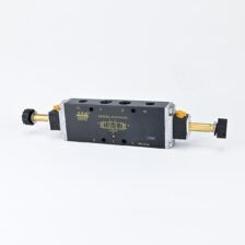 SOLENOID VALVE DOUBLE 5/3 1/4" OPEN CENTRE WAIRCOM