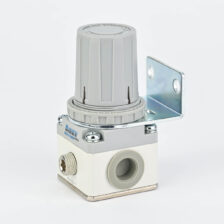 REGULATOR 1/4" WITHOUT GAUGE 0.05-0.3 MPA MINDMAN