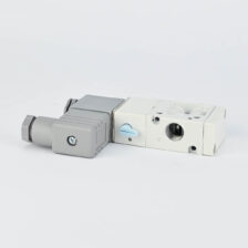 SOLENOID VALVE SINGLE 3/2 1/4" NO WITH 24 VDC COIL AND ADAPTOR MINDMAN