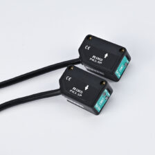 PHOTO SENSOR RECTANGULAR THROUGH BEAM 24 VDC 4W PNP NO NC 5M RIKO