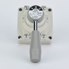 HAND VALVE CLOSED CENTRE POSITION RC 1/4" VH300 02 SMC